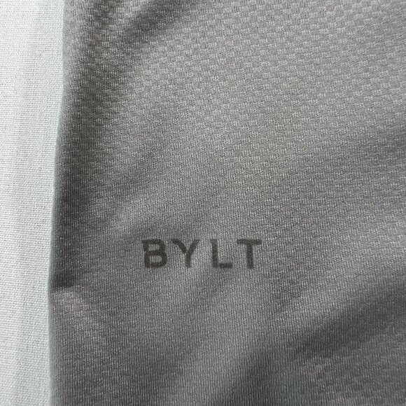 BYLT Basics Performance Drop Cut Short Sleeve Shirt in Gray Size Medium - Picture 6 of 8